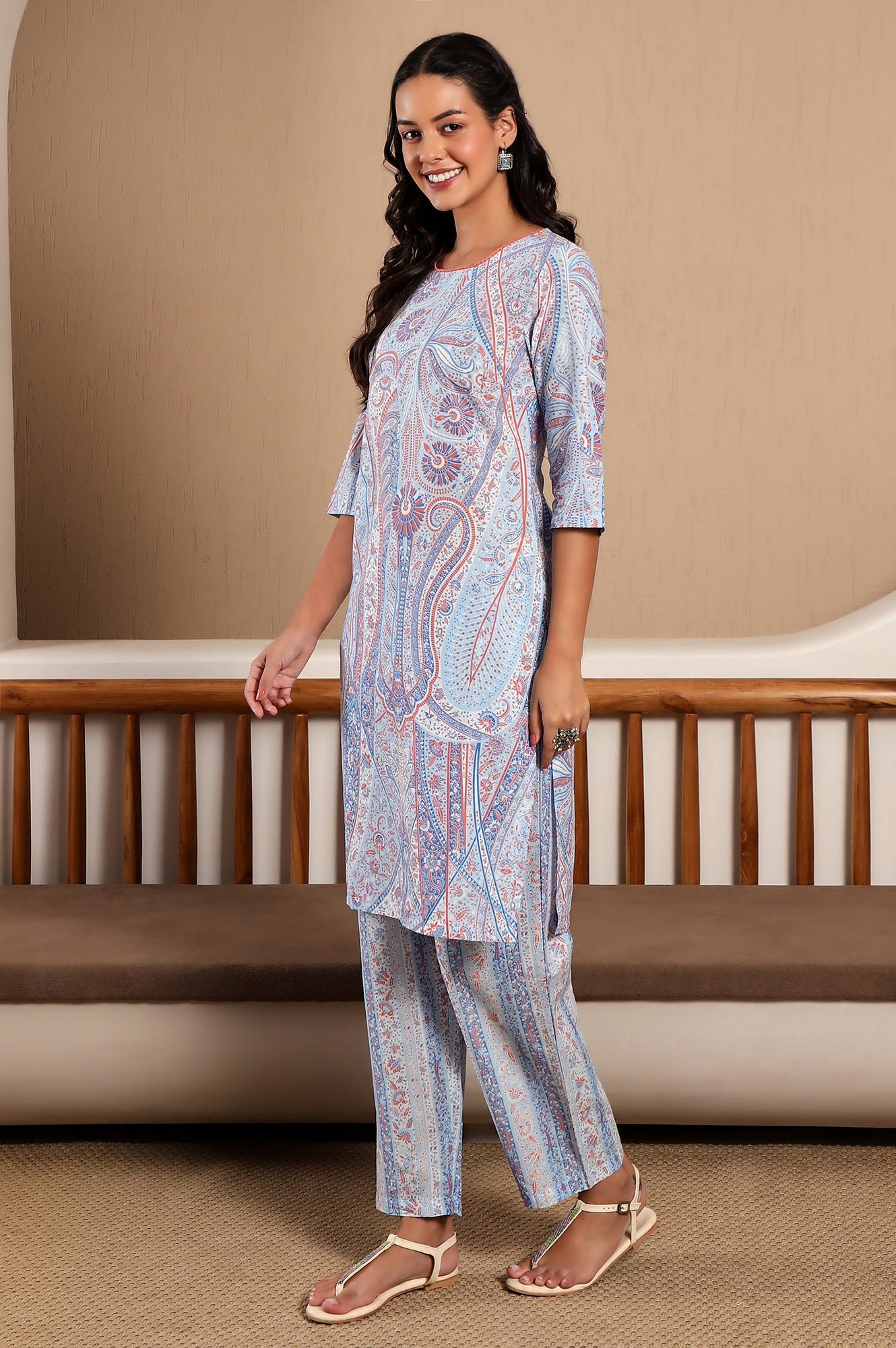 Light Blue Paisley Printed kurta Co-Ord Set - Image 8